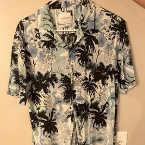 Mens patterned button up shirt